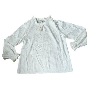 Status by Chenault Medium White Long Sleeve Shirt